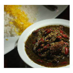 چلو خورش قرمه سبزی جوان