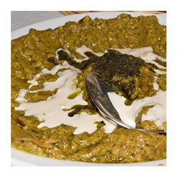 کشک بادمجان جوان (مخصوص روزهای دوشنبه)