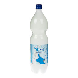 دوغ گازدار طبیعی بطری 1.5 لیتری مانیزان