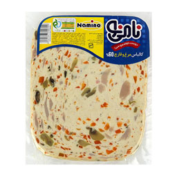 کالباس مرغ و قارچ 60 درصد 200 گرمی نامی‌نو