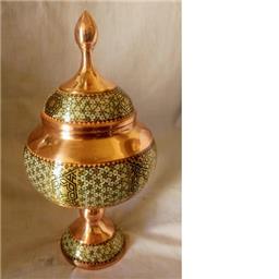 شکلات خوری نیم خاتم