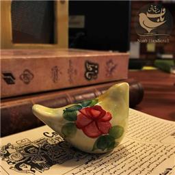 پرنده گل سرخ متوسط